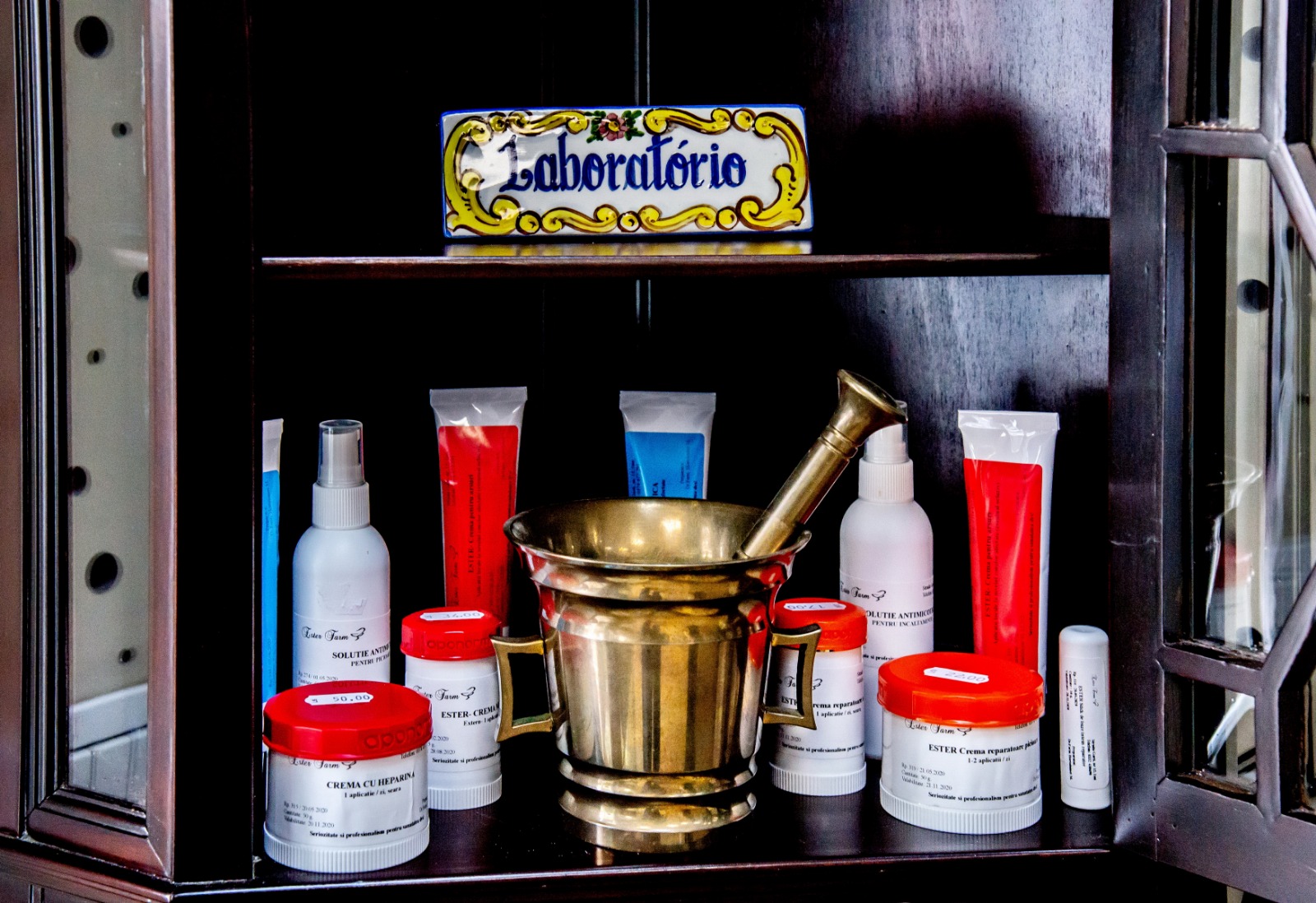rețete magistrale Iași laboratorul Farmacia Ester preparate personalizate